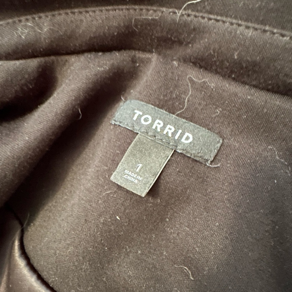 Torrid Studio Cupro Single Button Blazer Size 1x - image 4